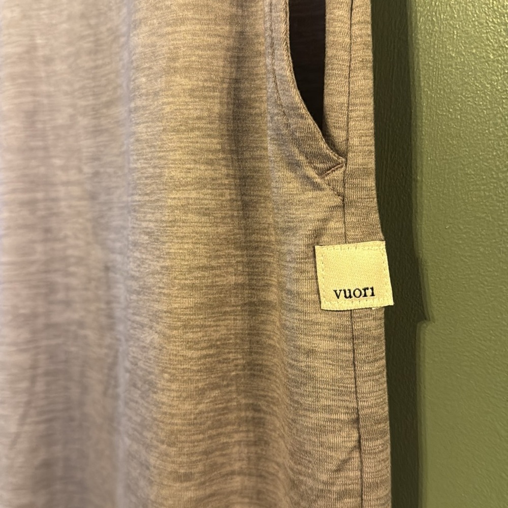 Nwot Vuori Falls Jumpsuit Rosemary Heather Size S - image 8